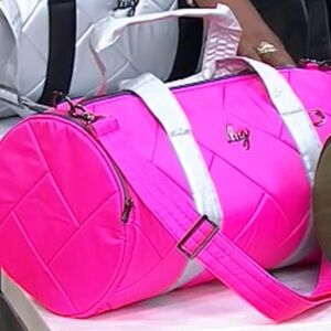 🌟VINTAGE 🌟LUG Rowboat Magenta Quilted Duffel Bag